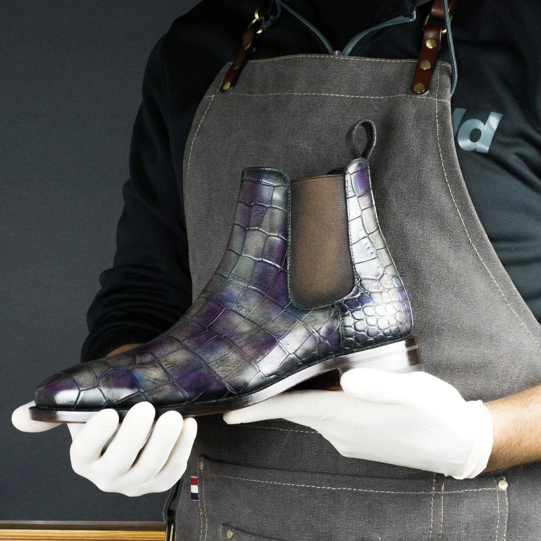 Alexandrio patina Chelsea boots II in purple crocodile pattern