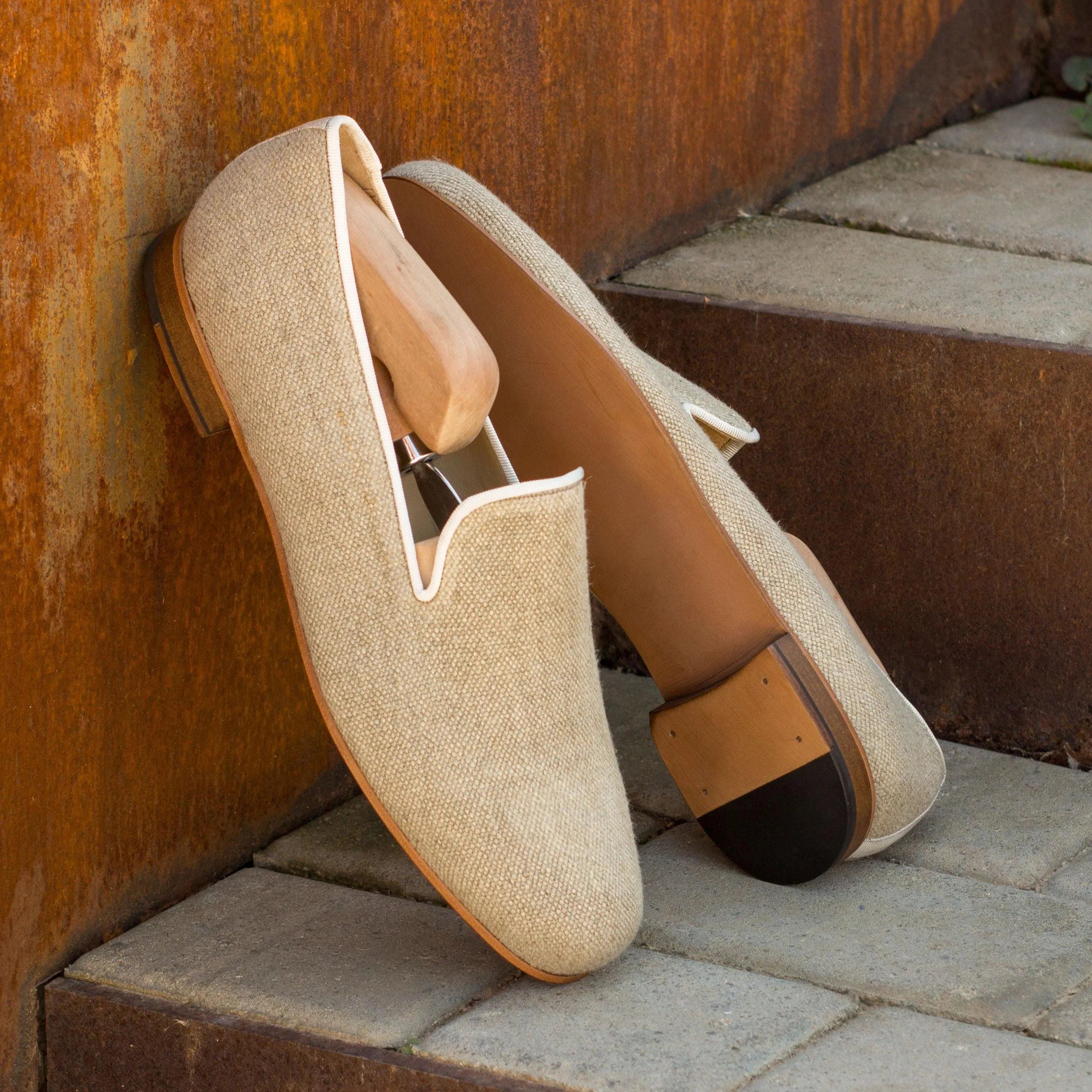 Dahab Wellington Slipon beige linen loafers back view