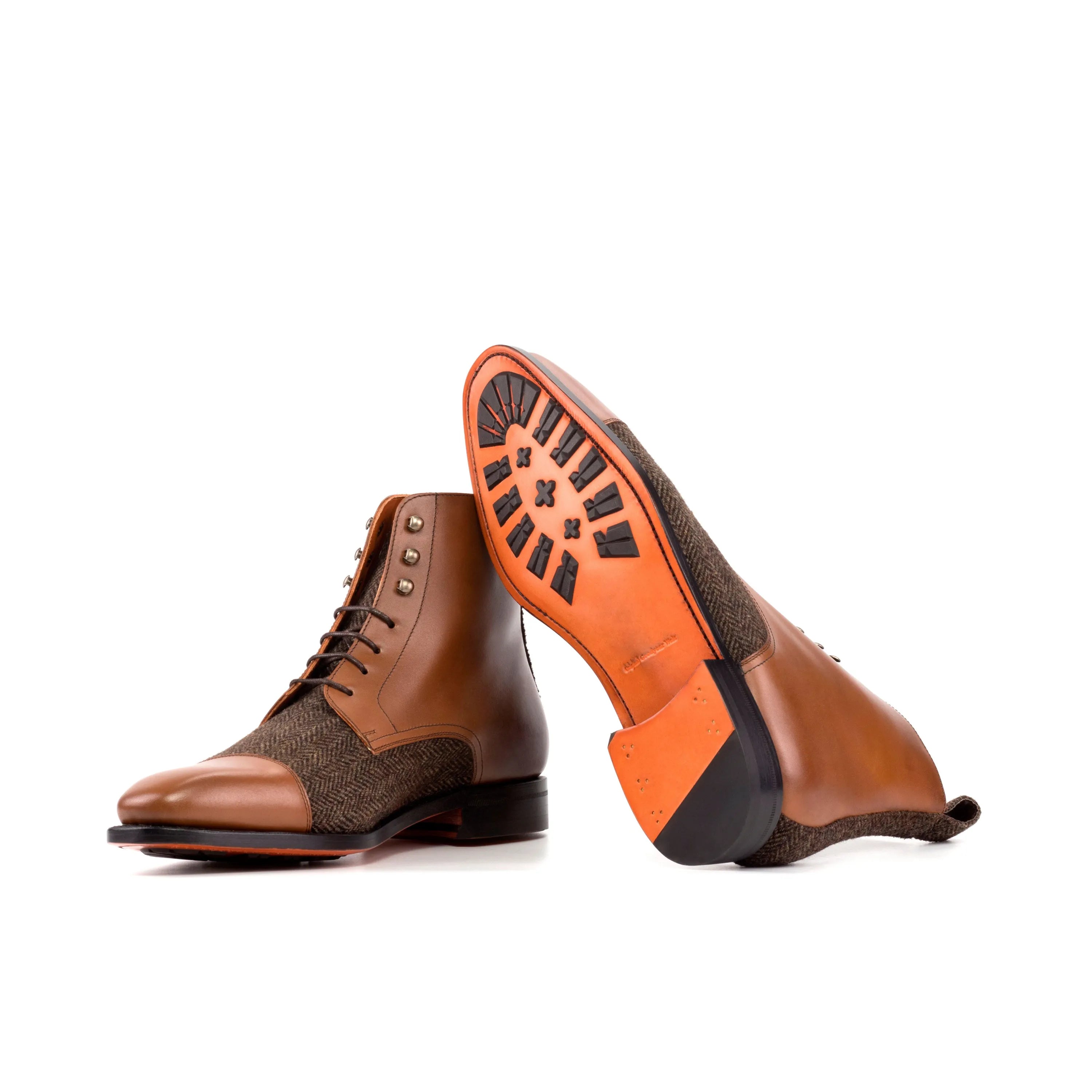 Kronos jumper boots in brown leather and tweed
