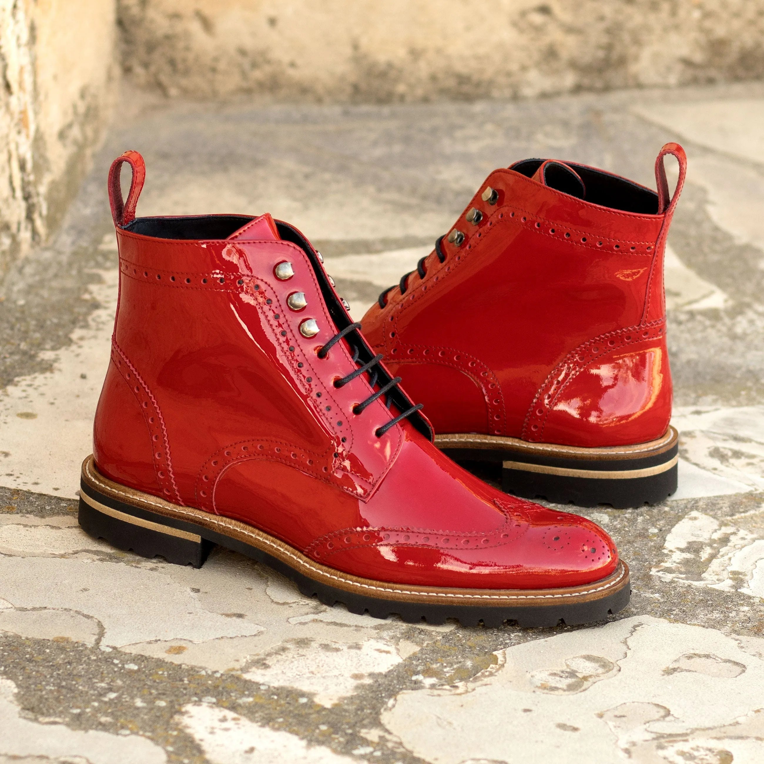 Lila unisex military brogue boots in shiny red patent leather