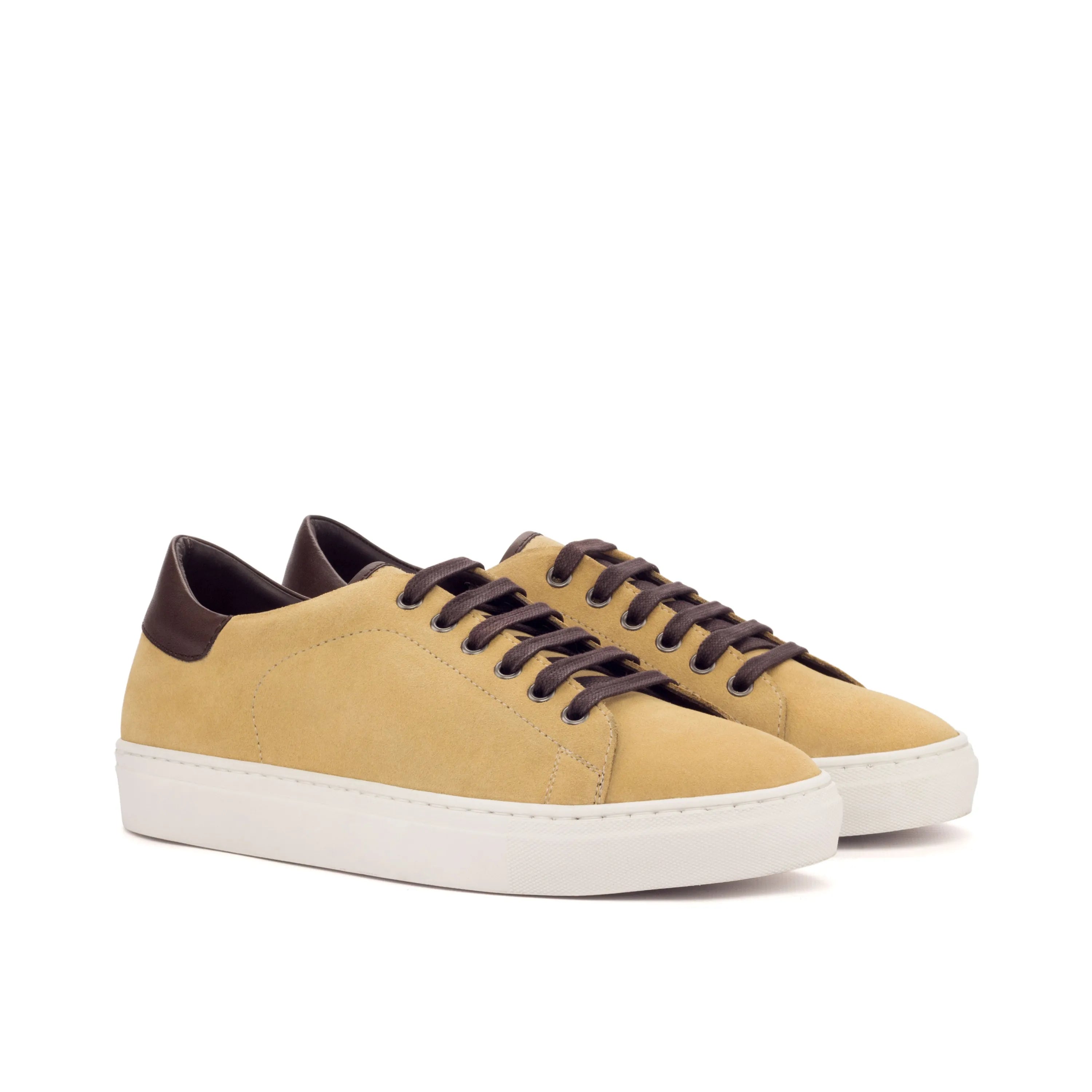 Lordi trainer sneakers in tan leather with brown laces
