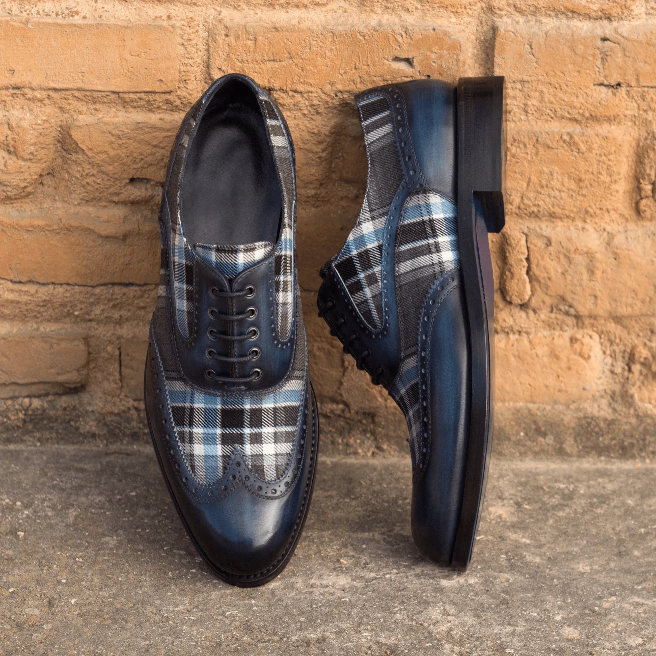 Mira ladies full brogue shoes in blue plaid wingtip design