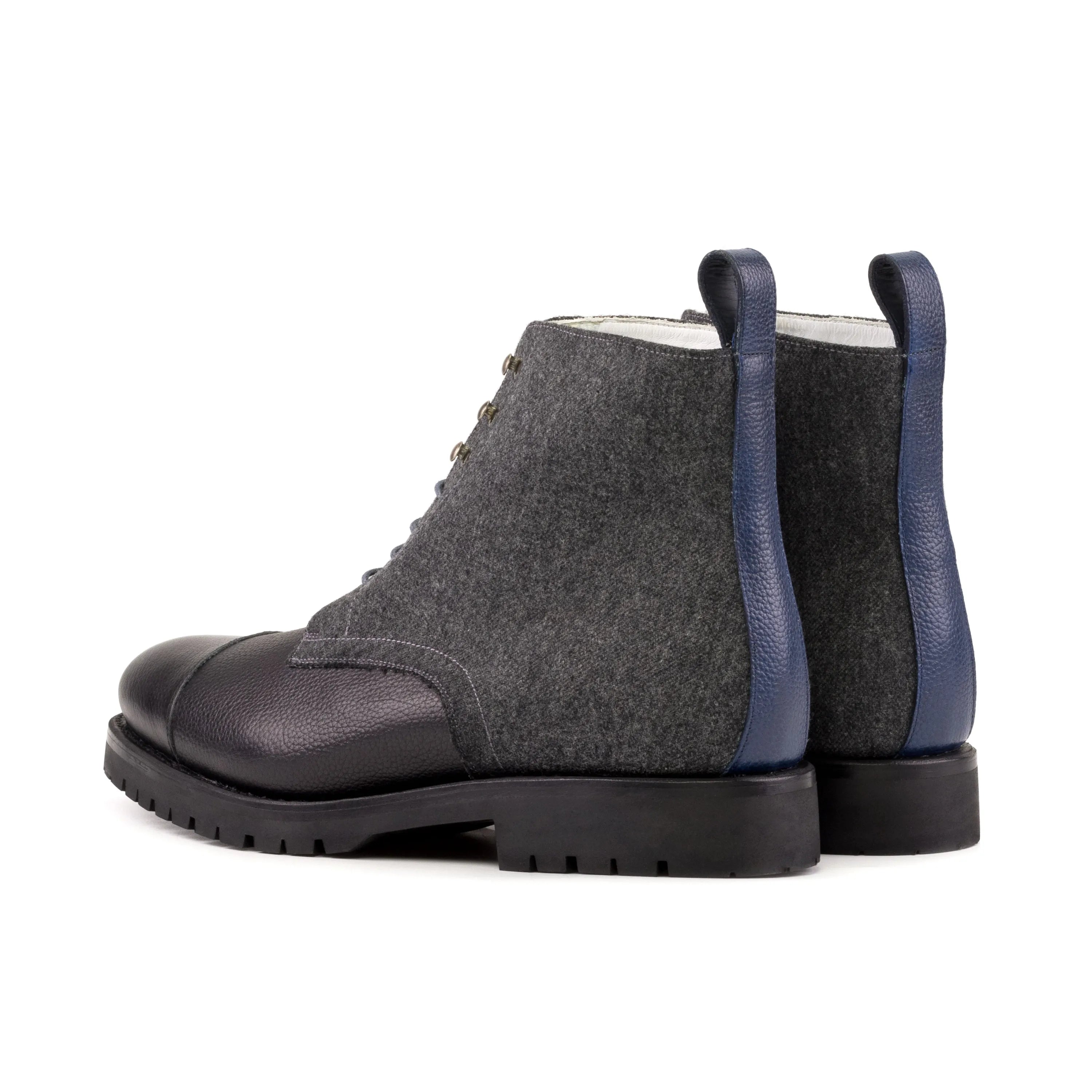 Rockfeild Jumper Boots in gray and black leather, fast lane style