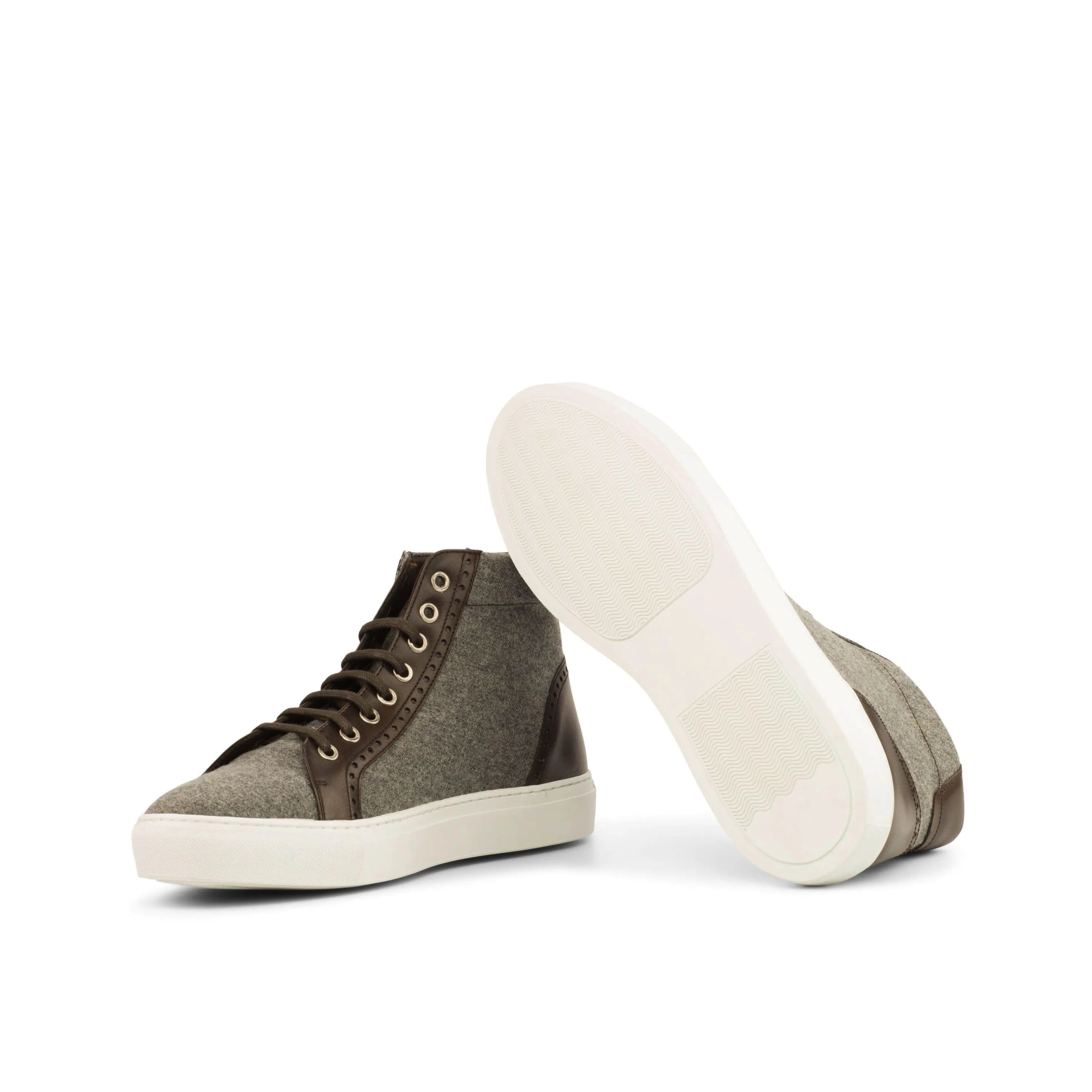 RQ72 High Kicks sneakers II in olive green high-top design