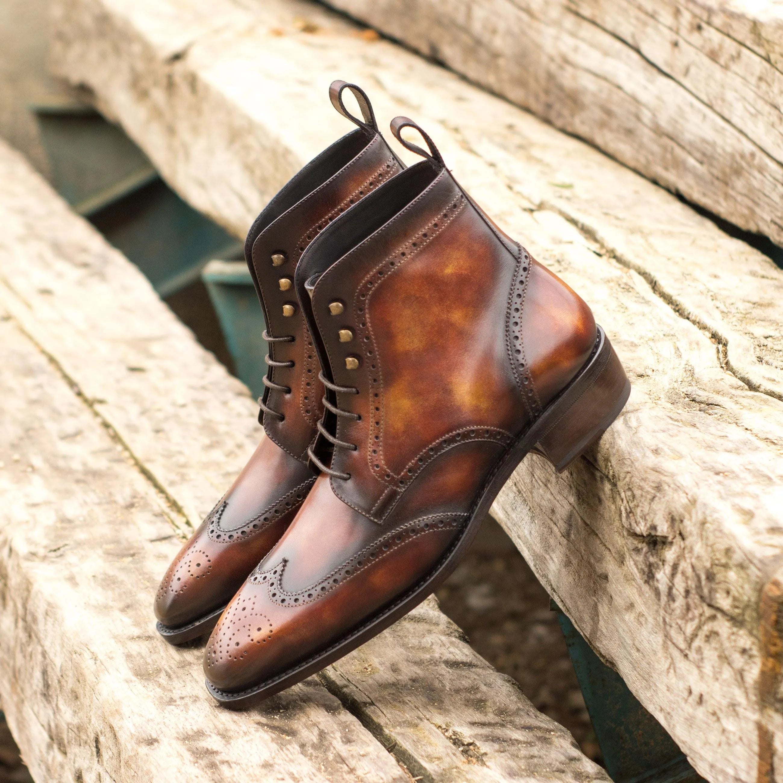 Silo Patina Military Brogue Boots II in brown leather wingtip