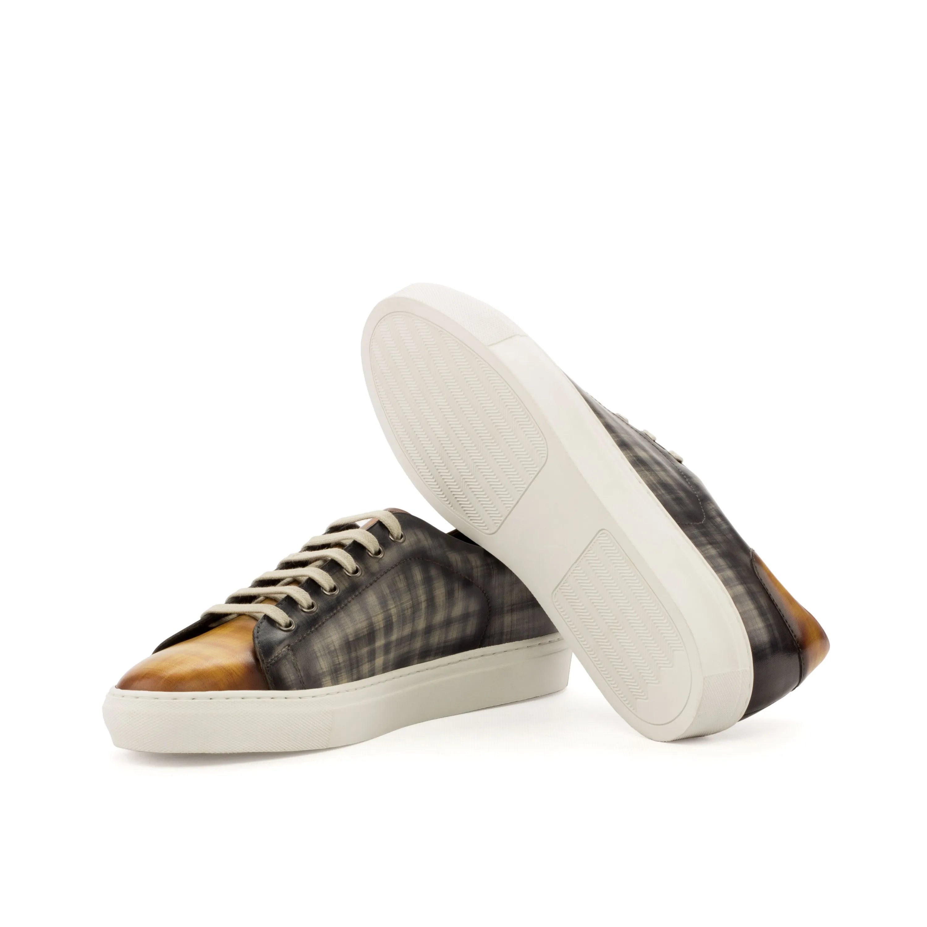 Tameo trainer patina leather low-top sneakers back view