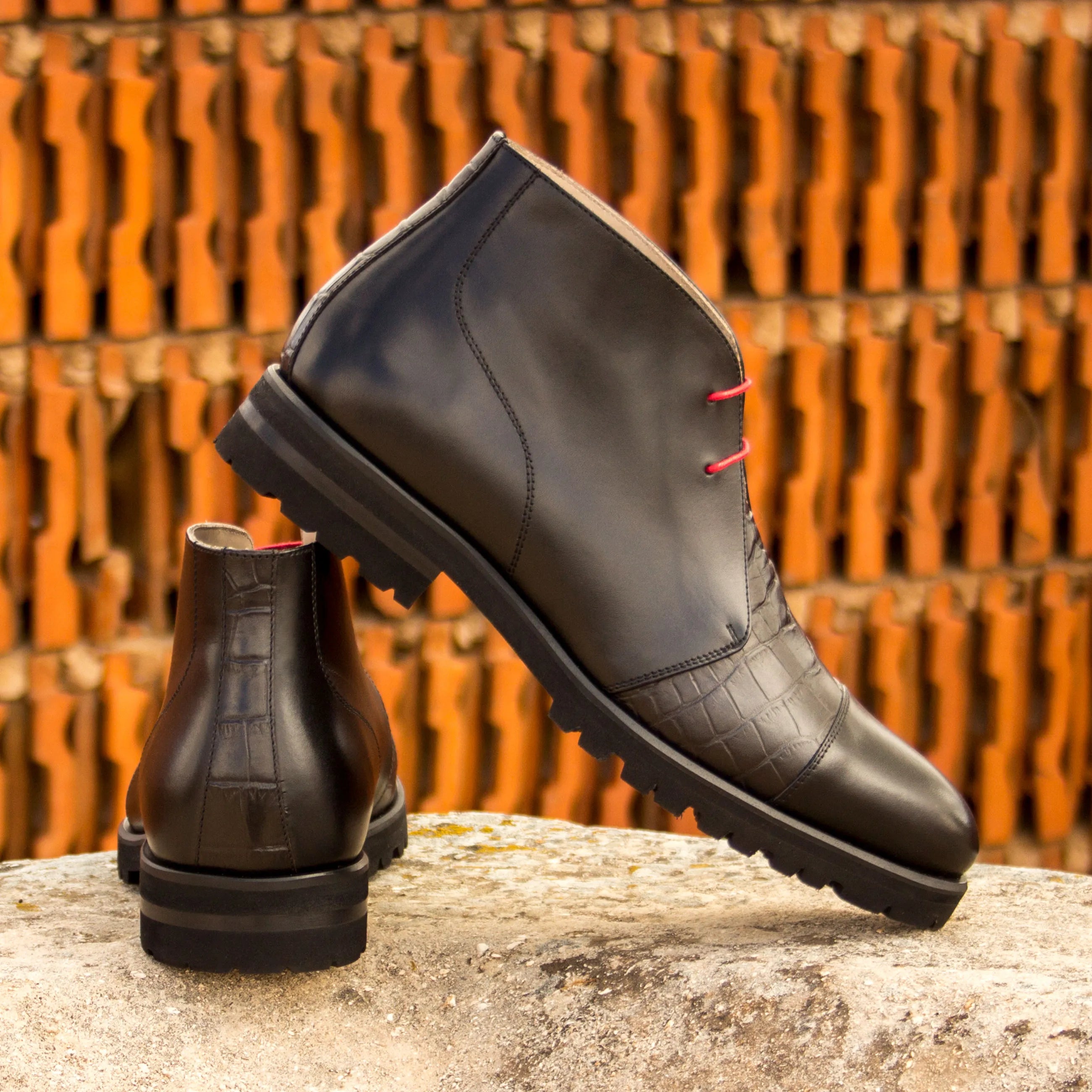 Tennes Chukkas black leather ankle chukka boots for men