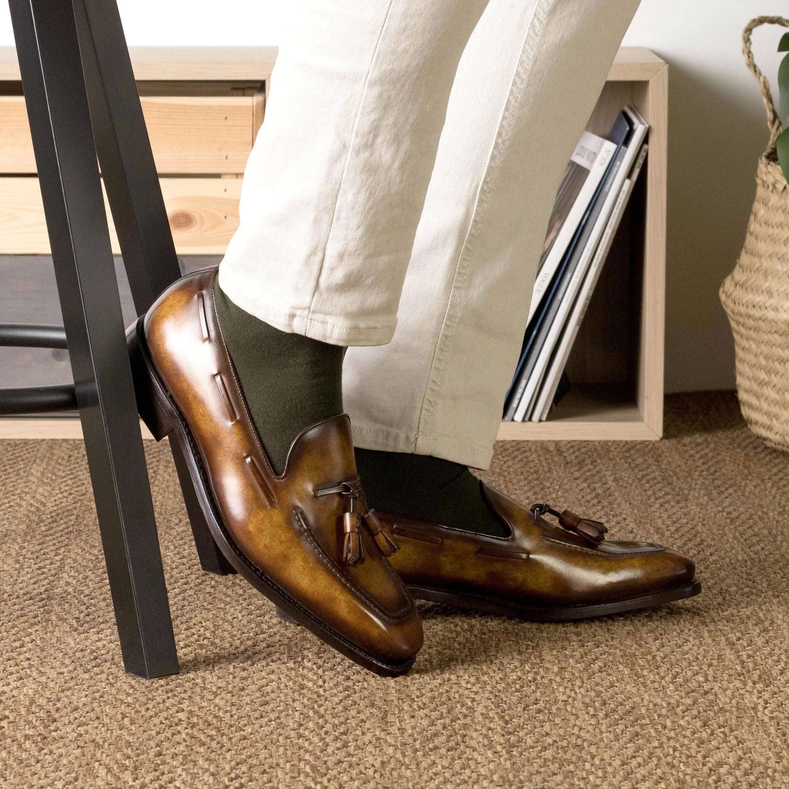 Vuala Patina loafers in brown leather with tassels