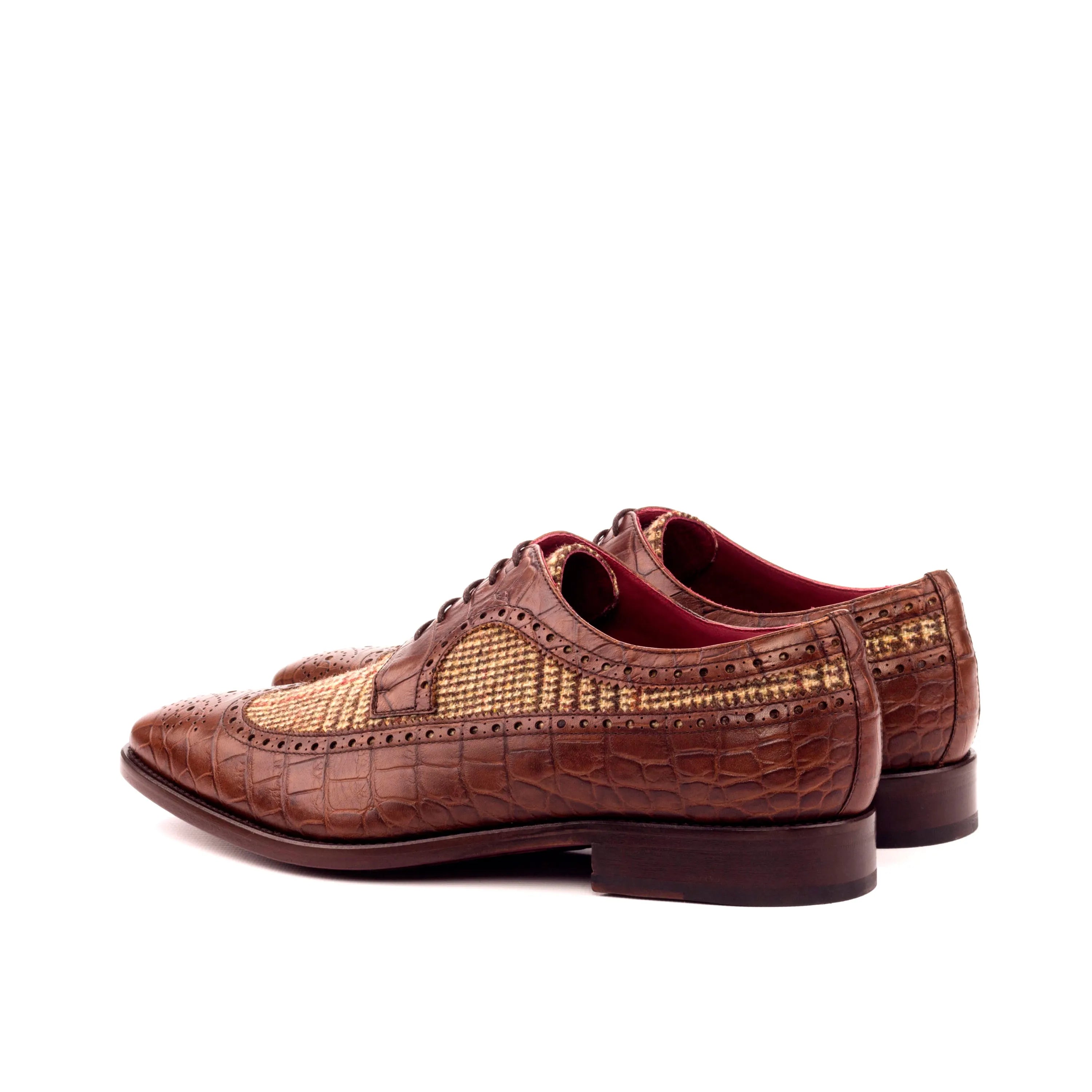 Brown leather weekend longwing blucher shoes