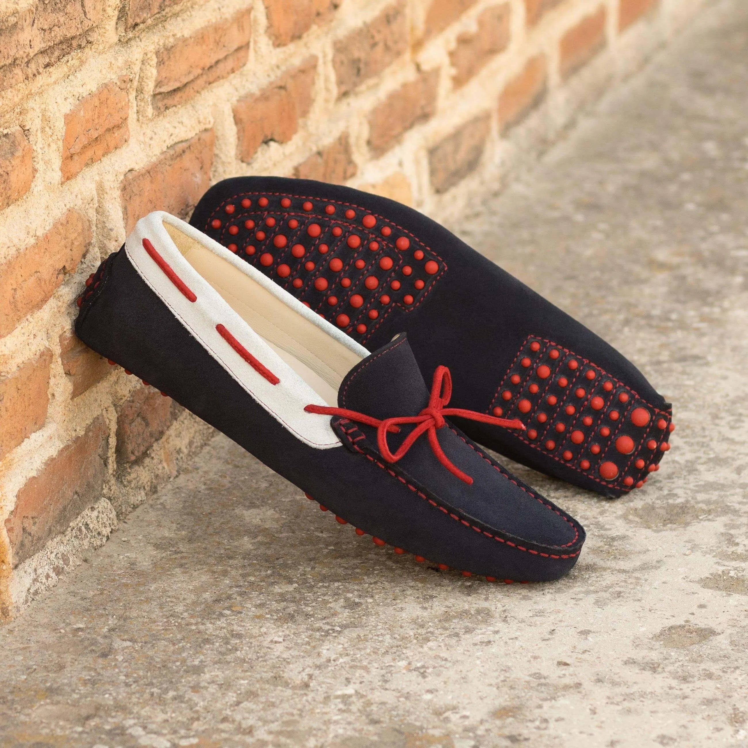 1990 Driver navy blue suede driving shoes with red accents and rubber soles