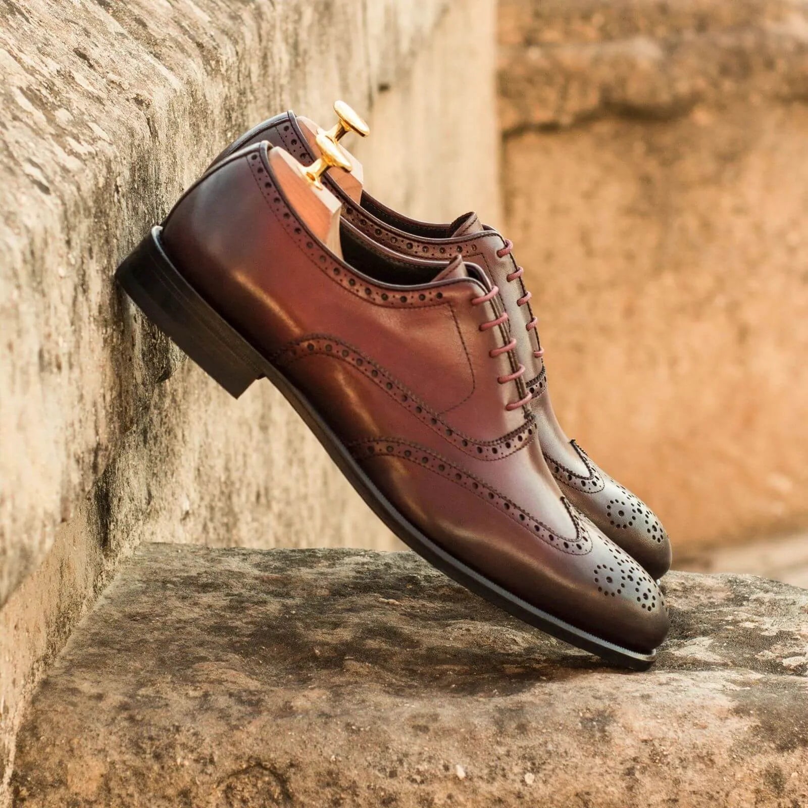 Burgundy leather Ahote full brogue shoes with hand-painted patina