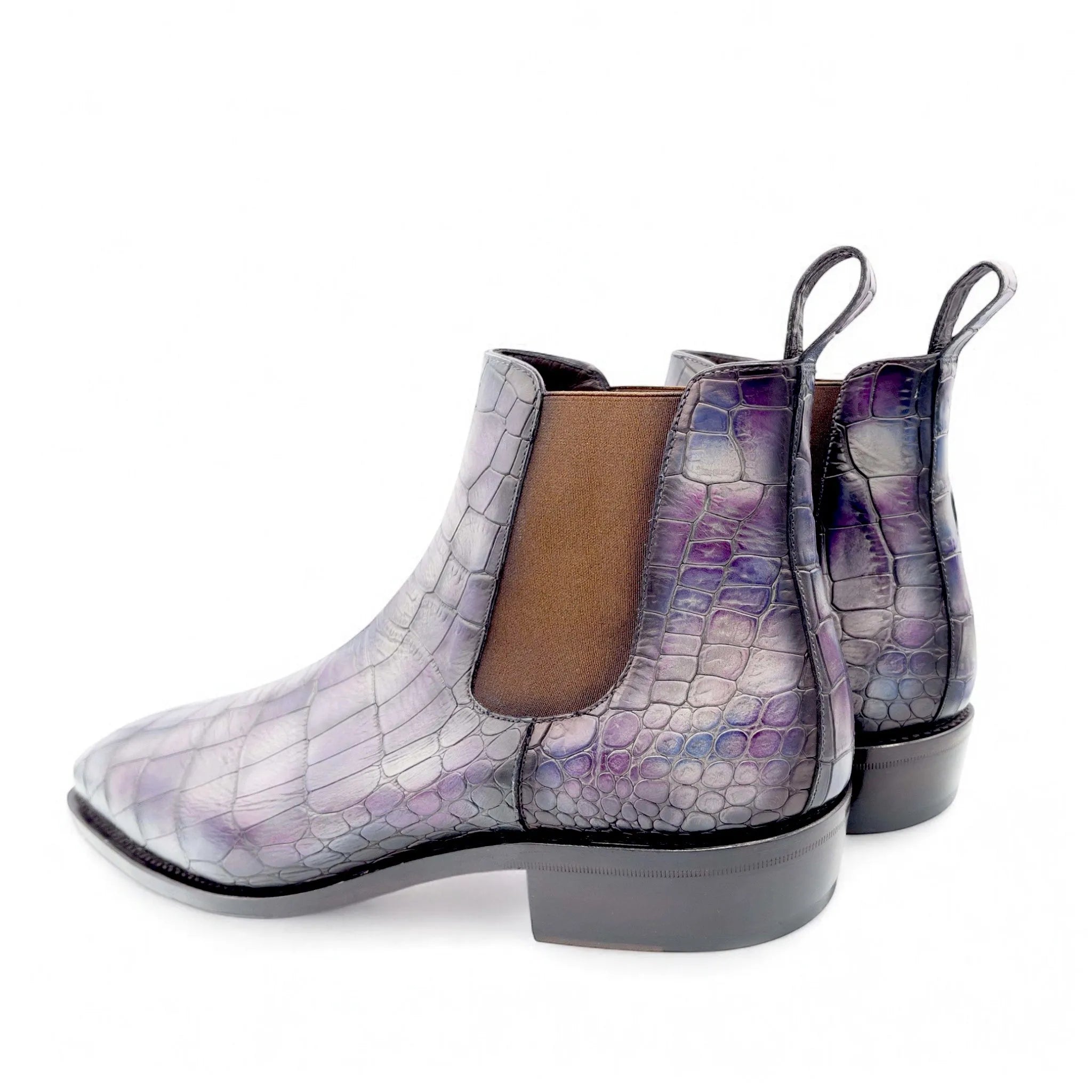 Alexandrio Patina Chelsea boots in crocodile pattern