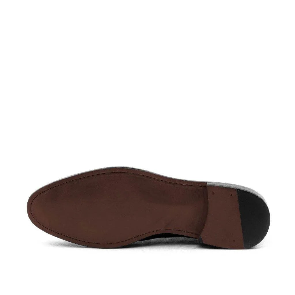 Brown shoe sole of Amarelo Patina loafers