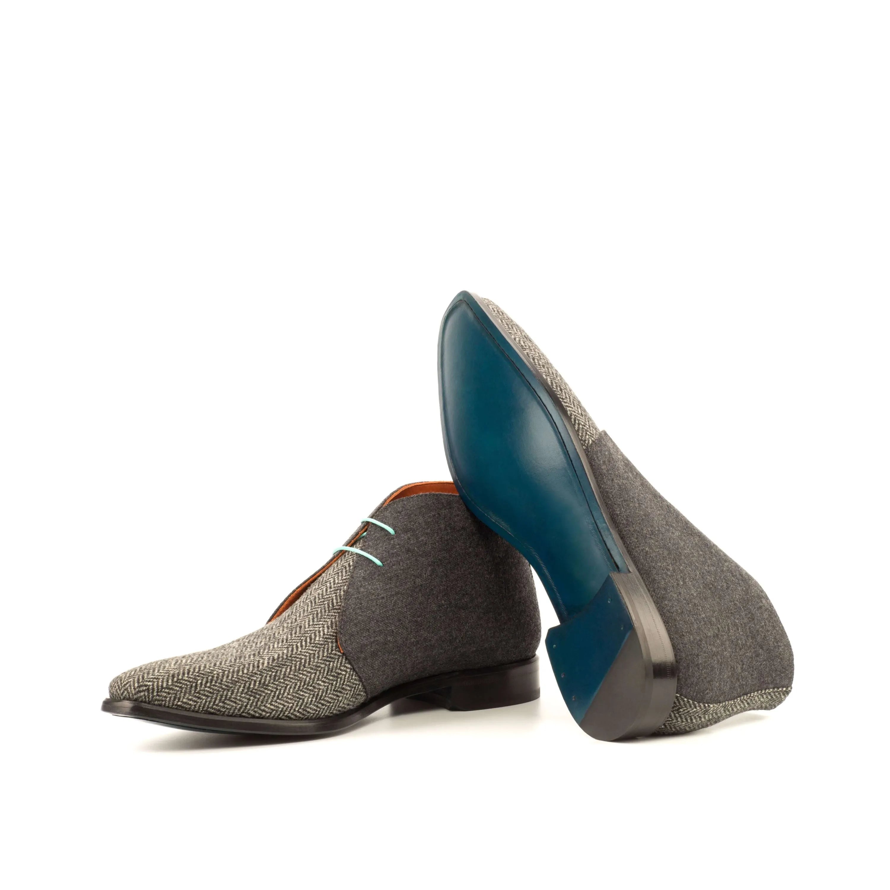 Gray Anthelym chukka boots in tweed, back view