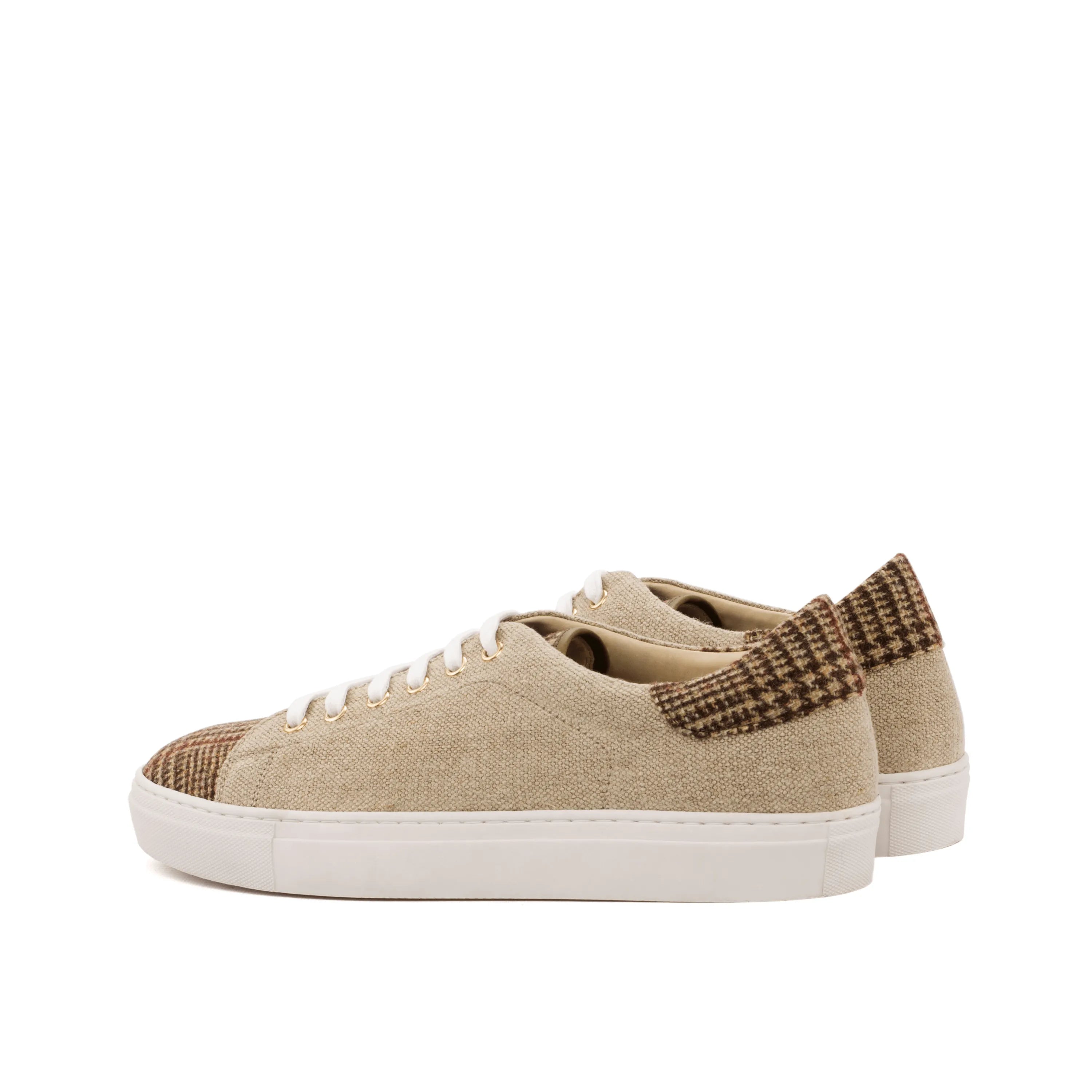 Beghoso trainer sneaker in beige canvas with houndstooth accents