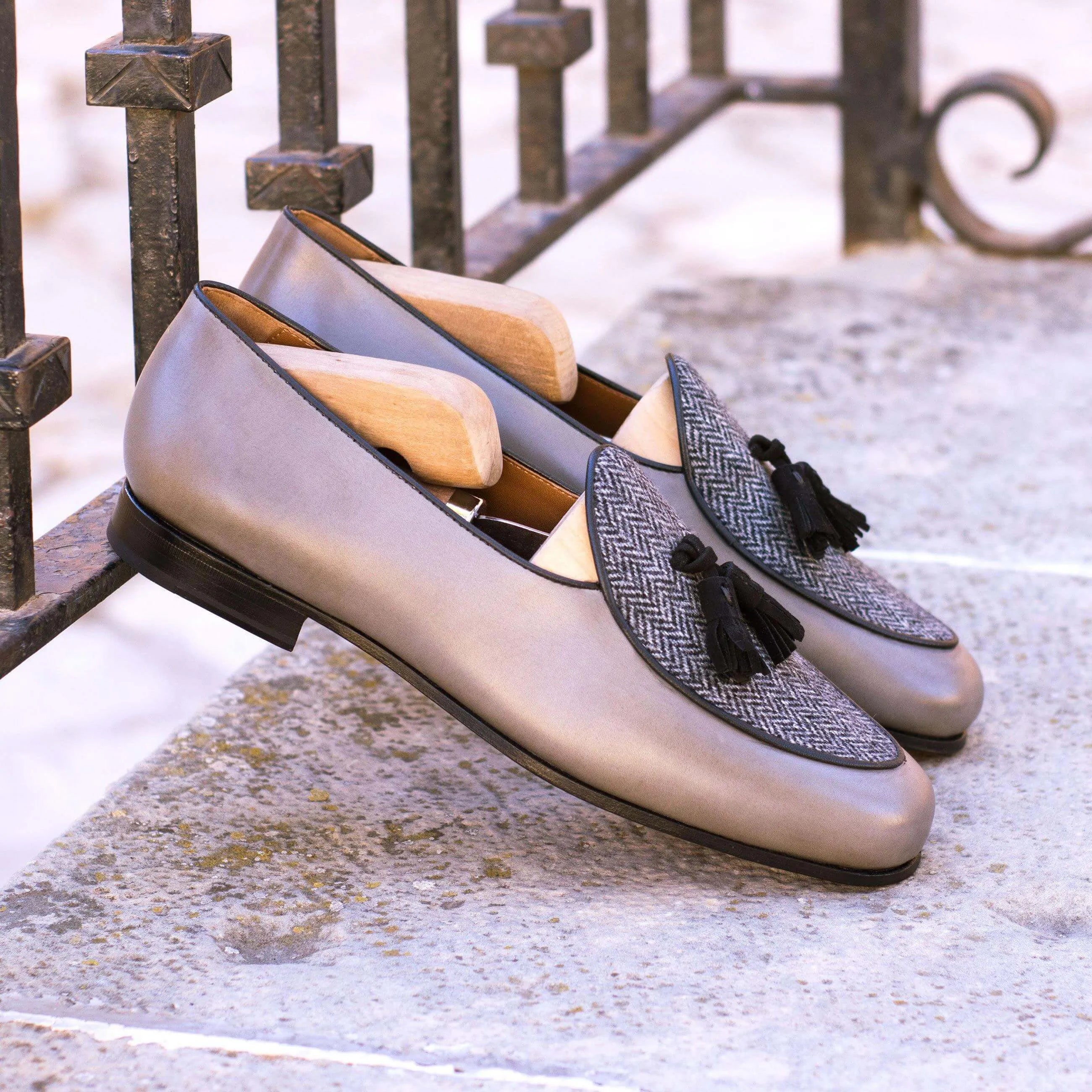 Gray leather tassel back of Boni Belgian Slipper II painted calf loafers