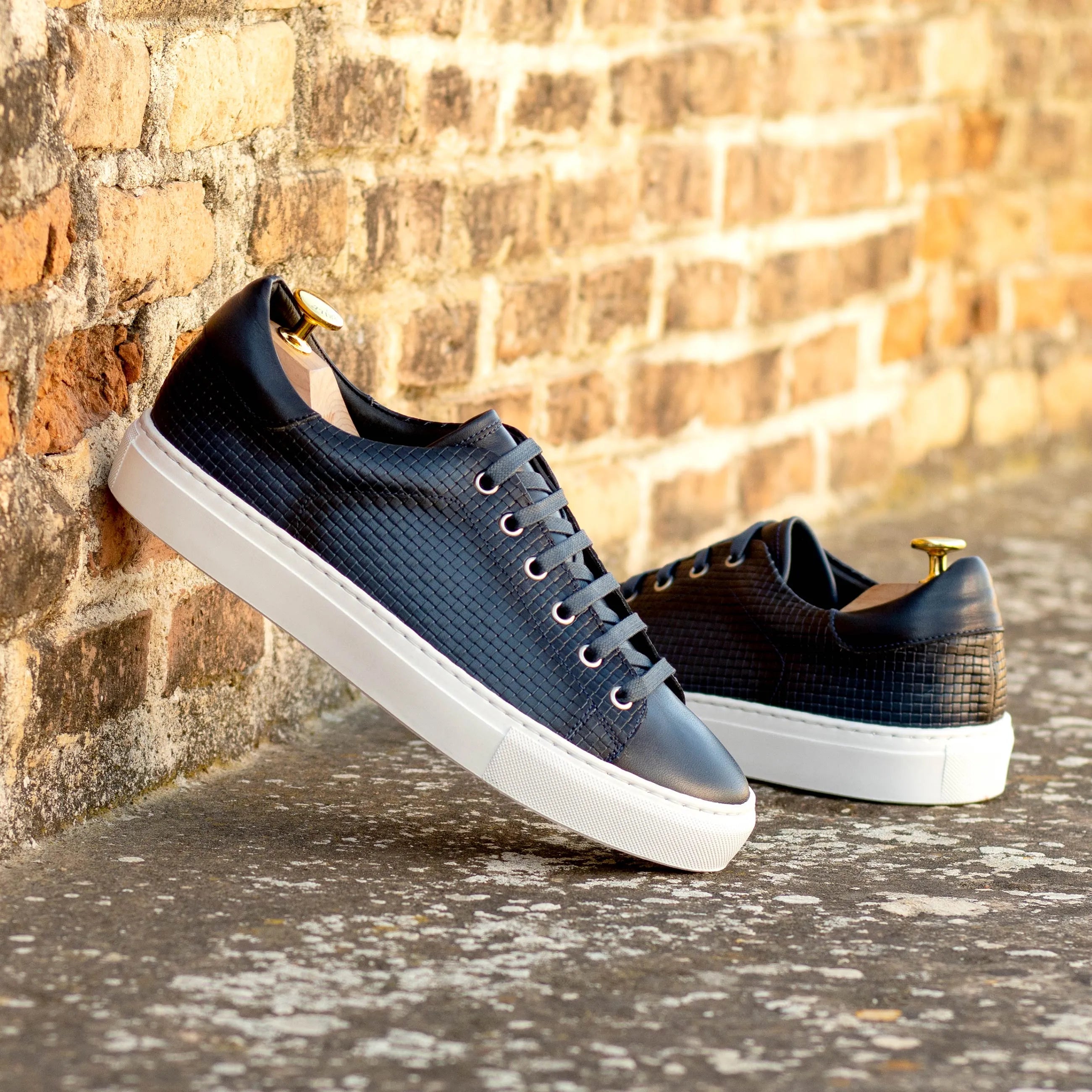 Black CapaFour Trainer Sneaker II with leather upper and white soles
