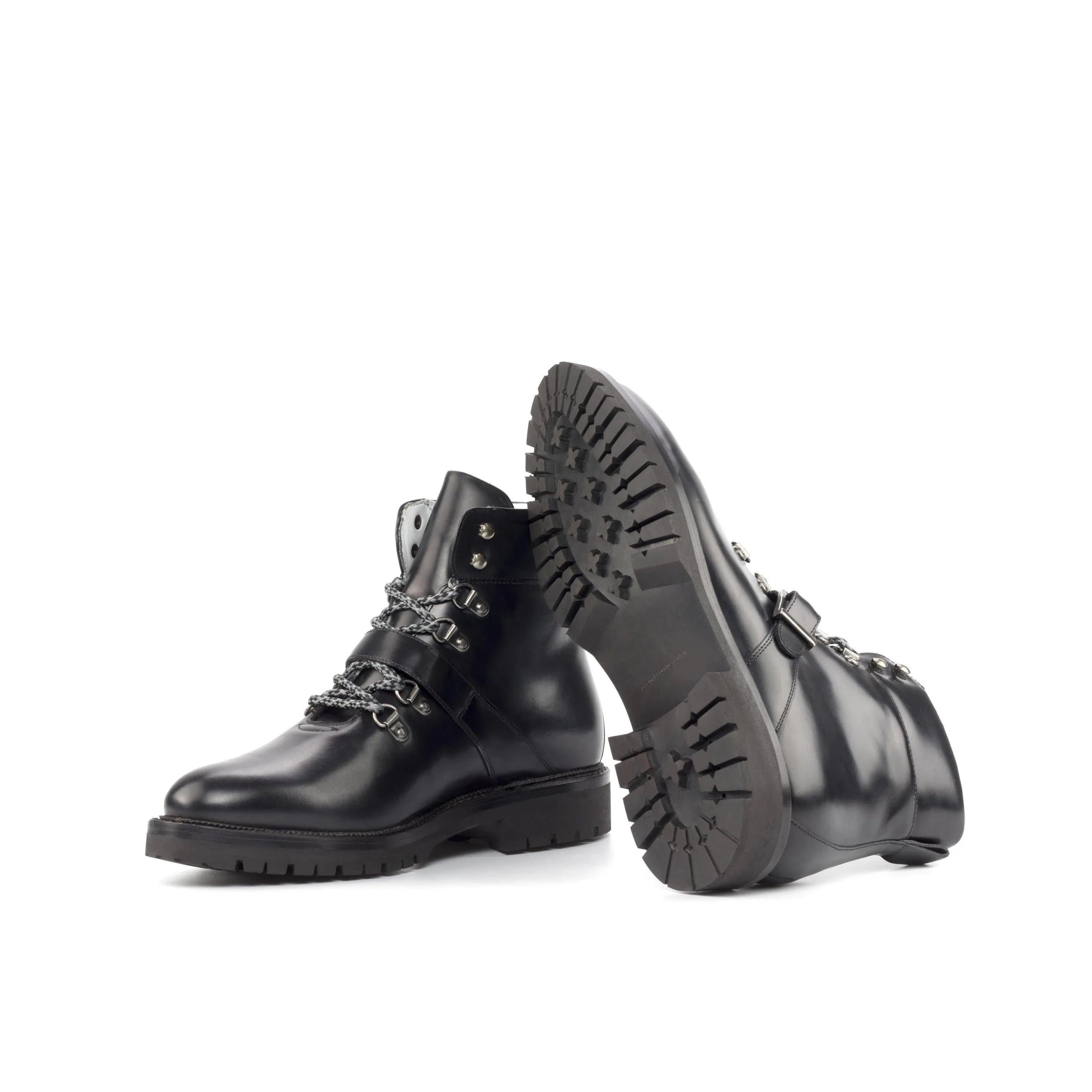 Black Denali Hiking Boots II in leather, side view