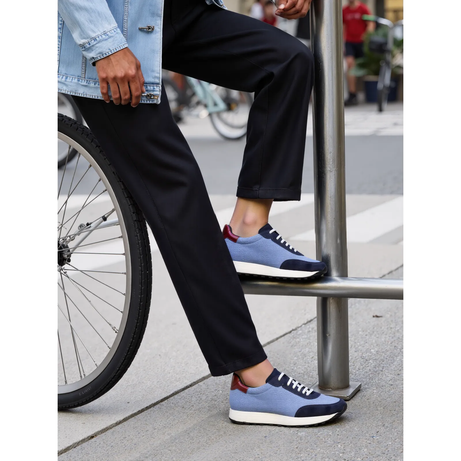 Endalos Geneva sneakers II in blue and navy