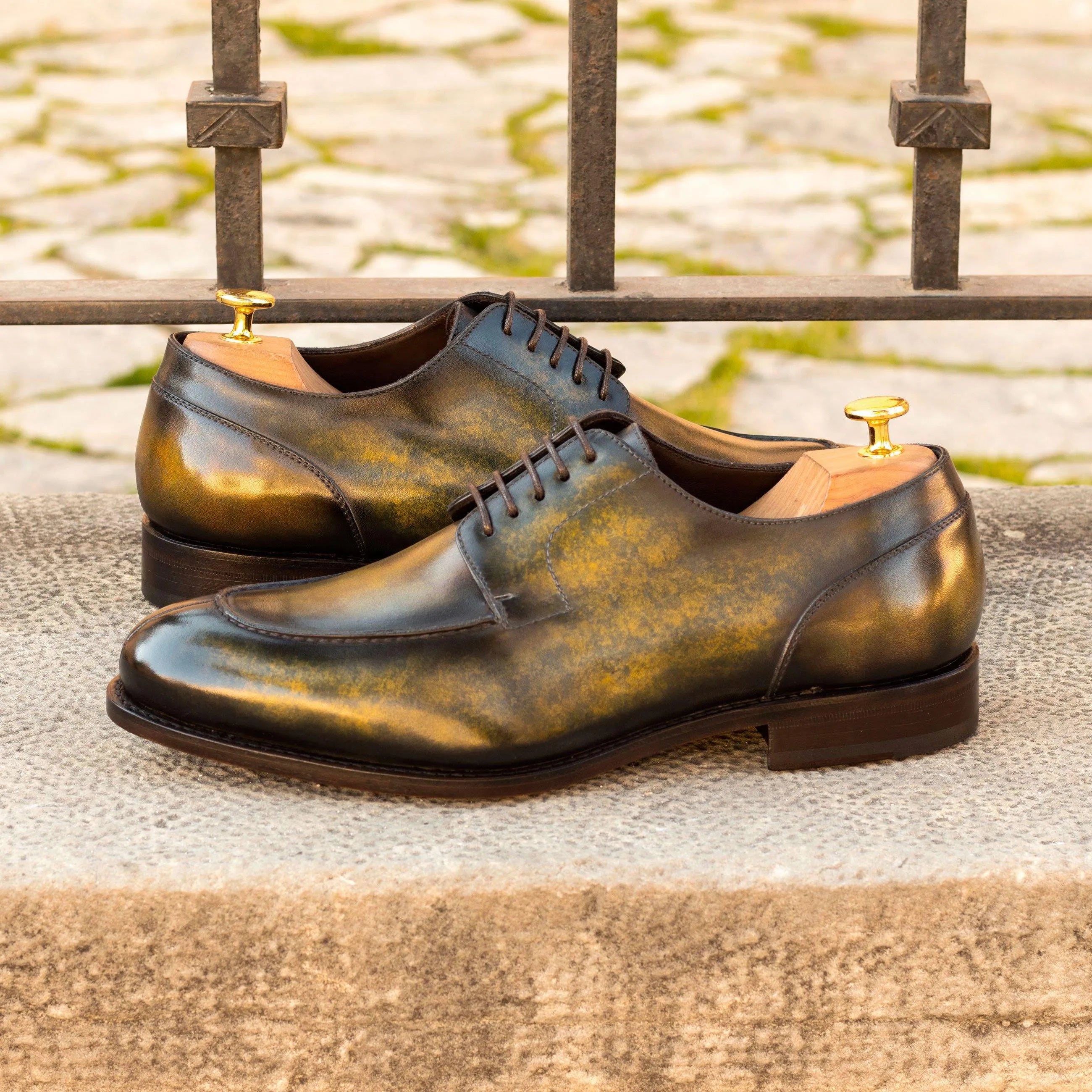Fabien derby split toe patina shoes with leather finish