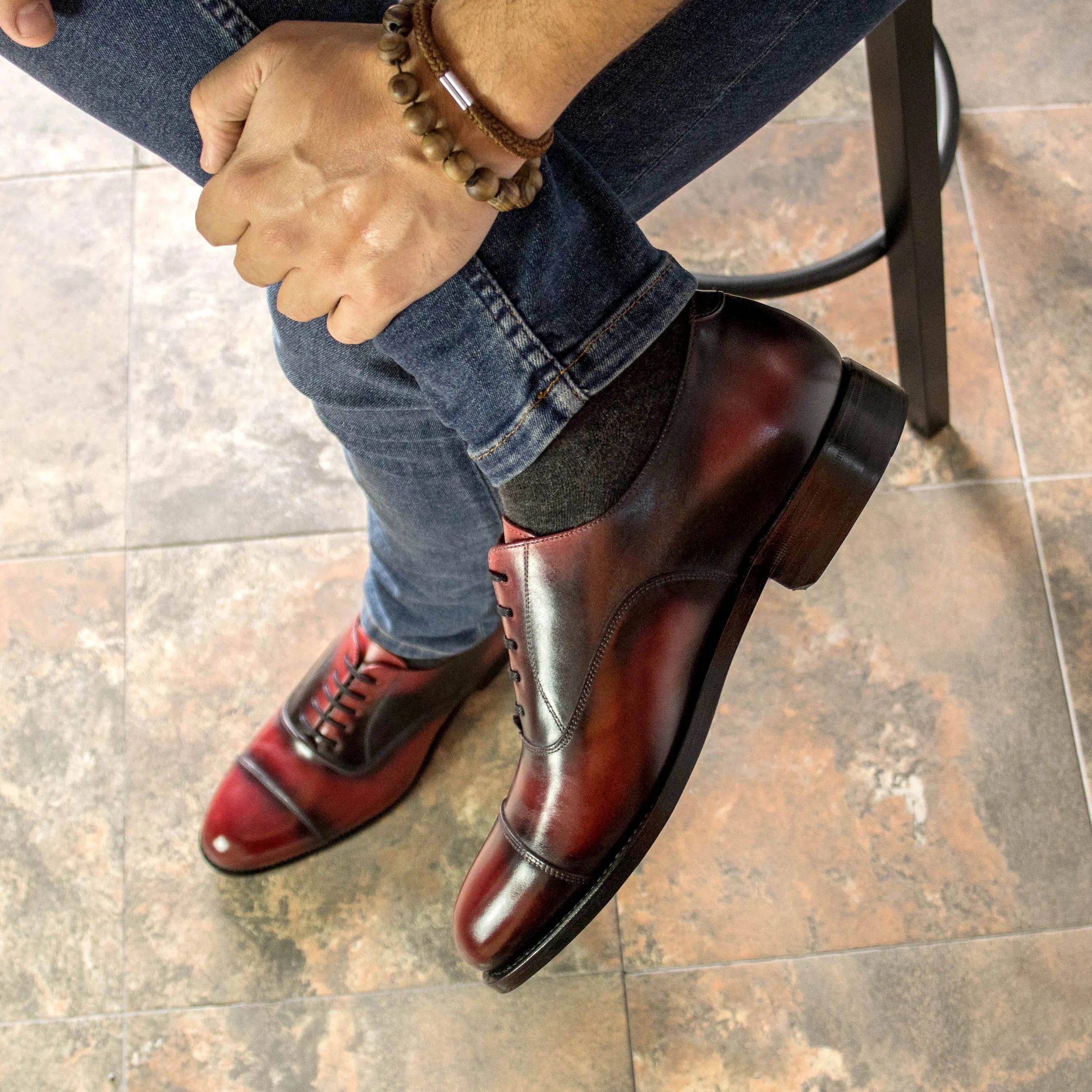 Gazi Patina Oxford shoes in burgundy leather, back view