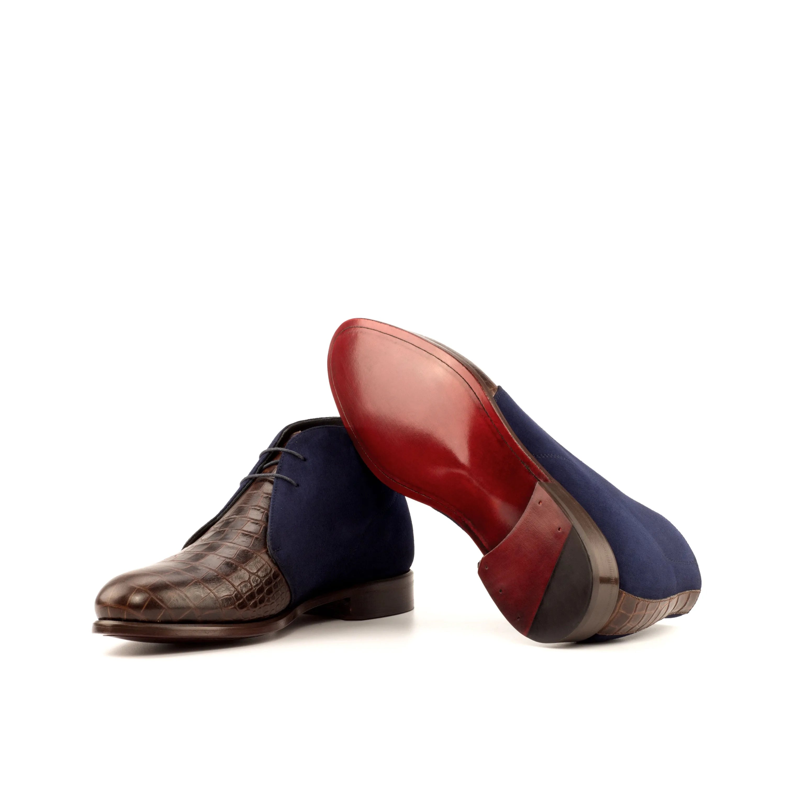 Geovano chukka boots in two-toned leather and suede