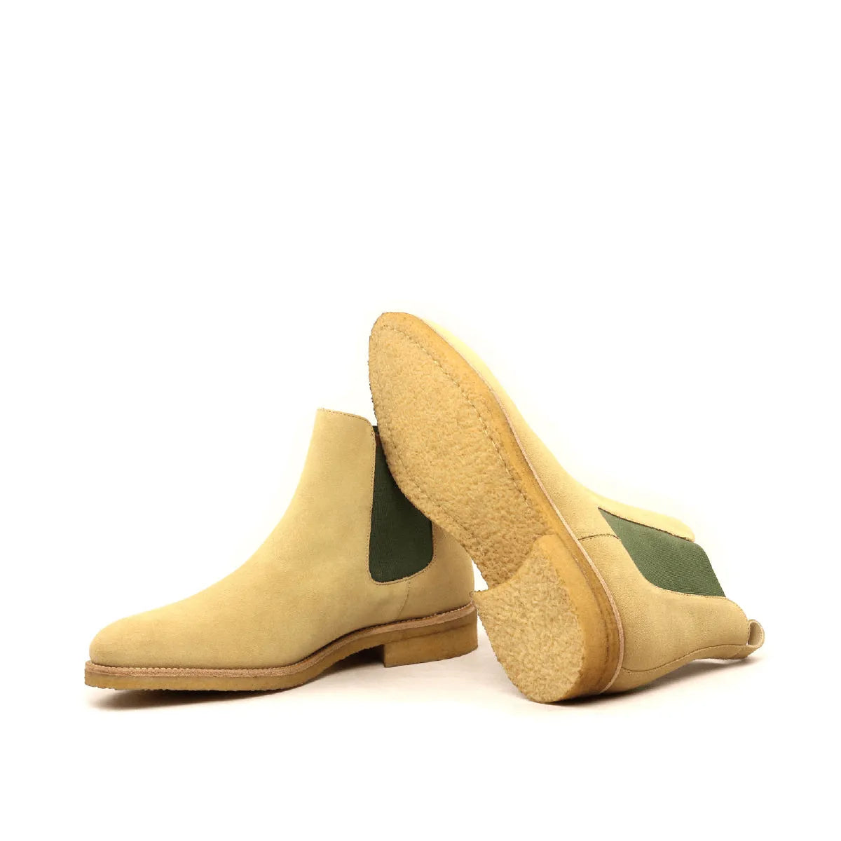 Hasutu Chelsea boot in beige suede, back view