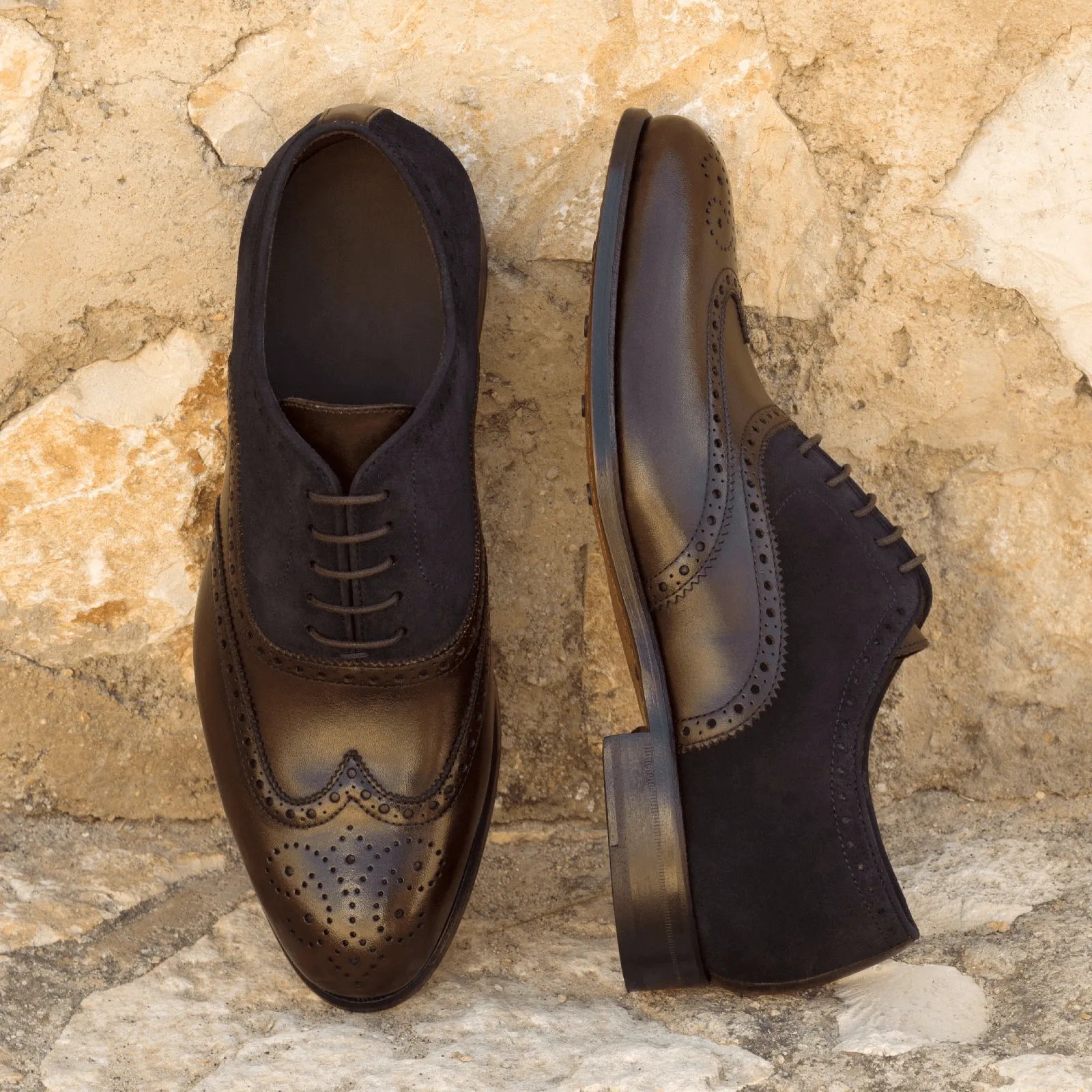 Honon full brogue shoes: pair of brown leather brogue patina dress shoes