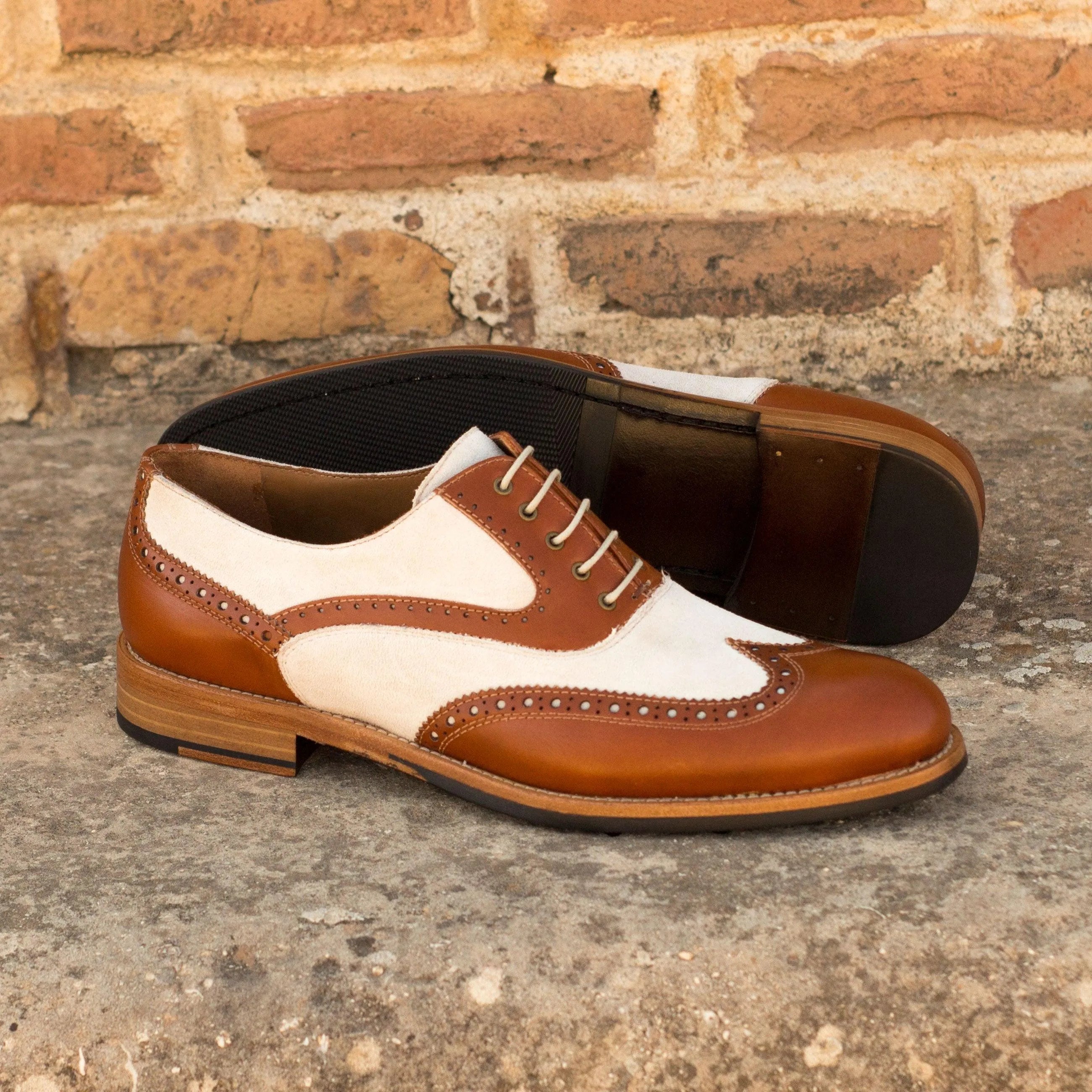 Kelly ladies full brogue two-tone brown and white wingtip dress shoes