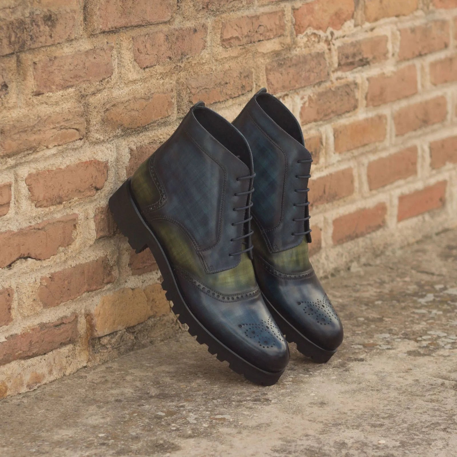 Lidia Women’s military brogue boot in blue green leather with crust patina