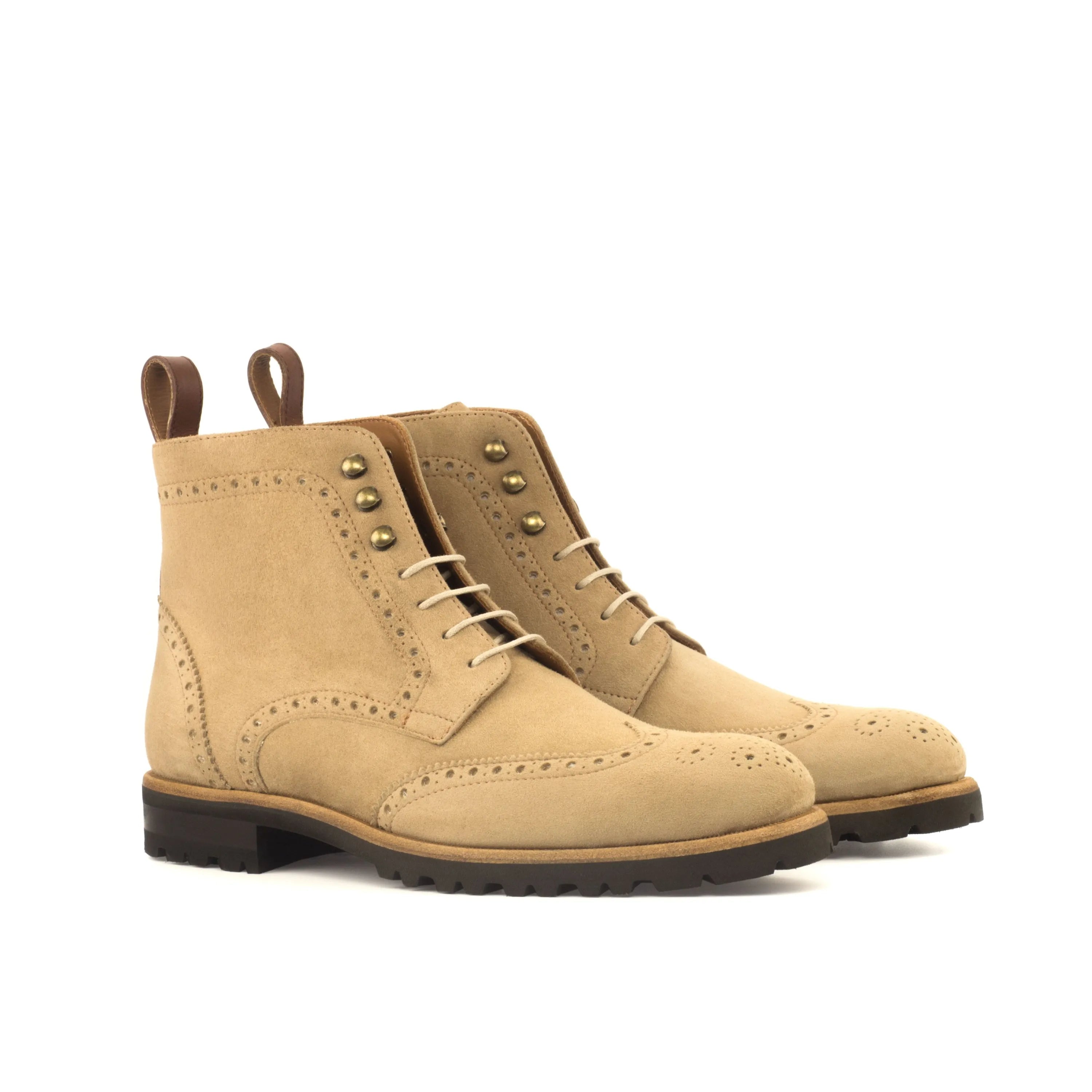 Mayas ladies military brogue boots in beige leather wingtip design