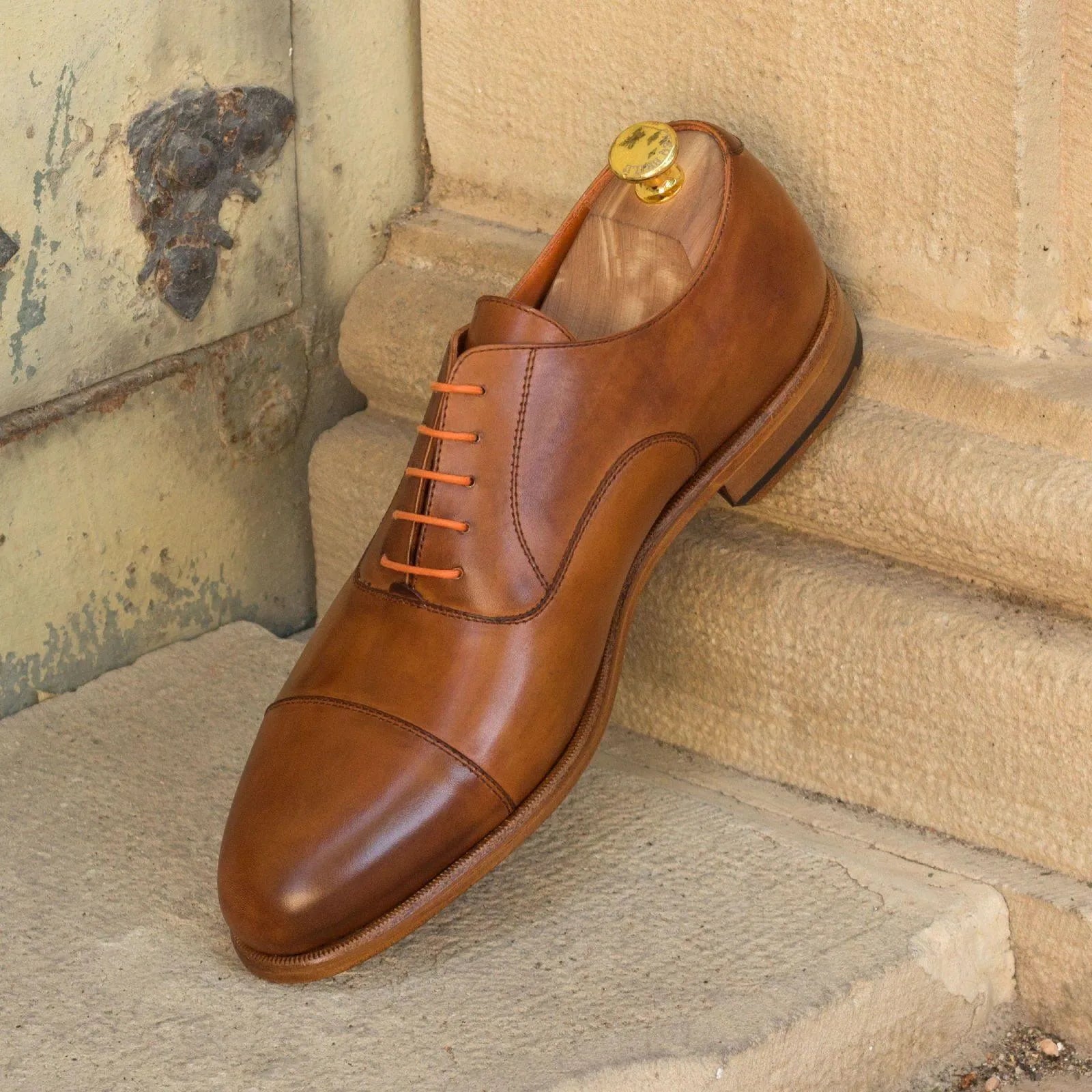 Brown leather Saint Oxford Shoes II back view
