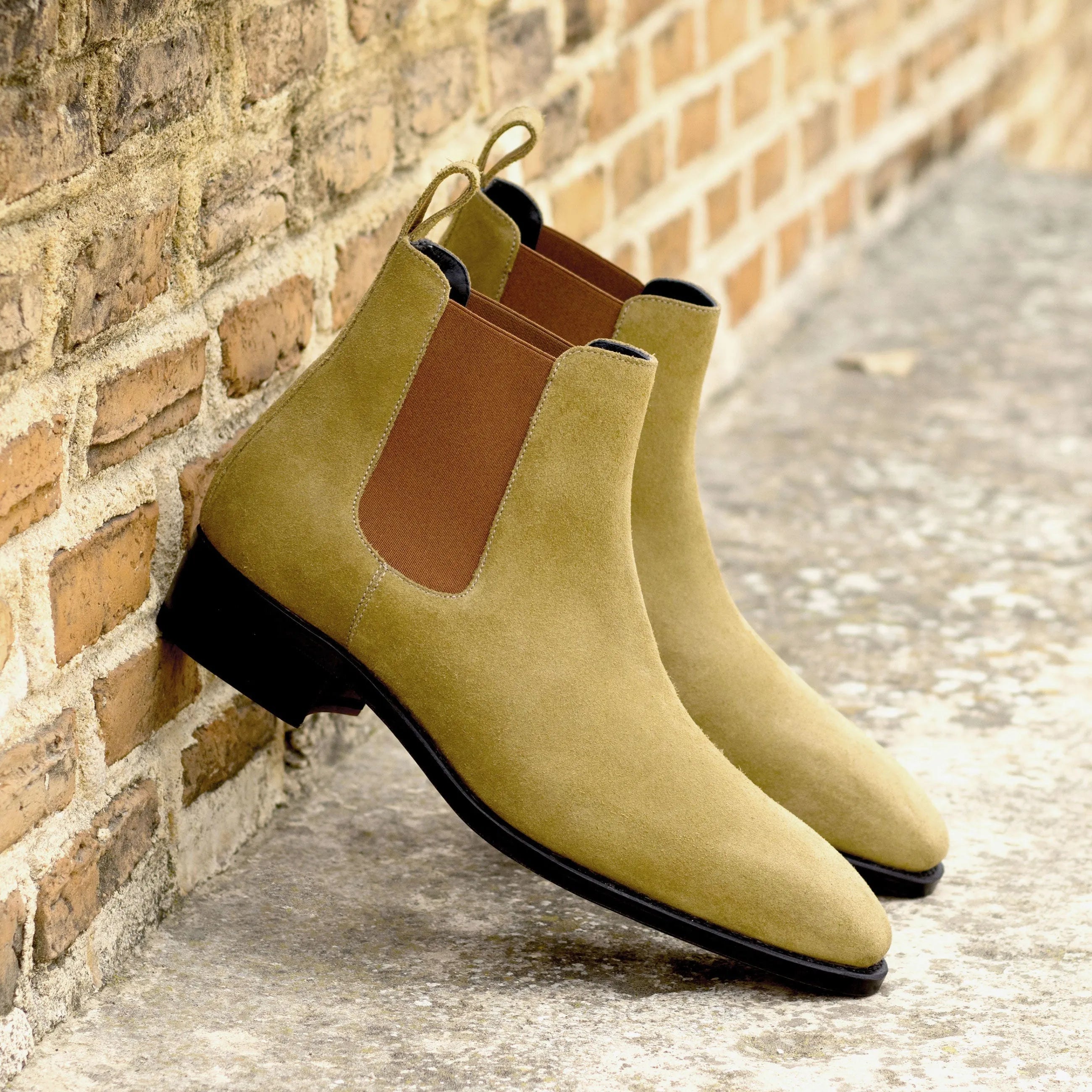Tan suede Sovereign Chelsea Boot rear view