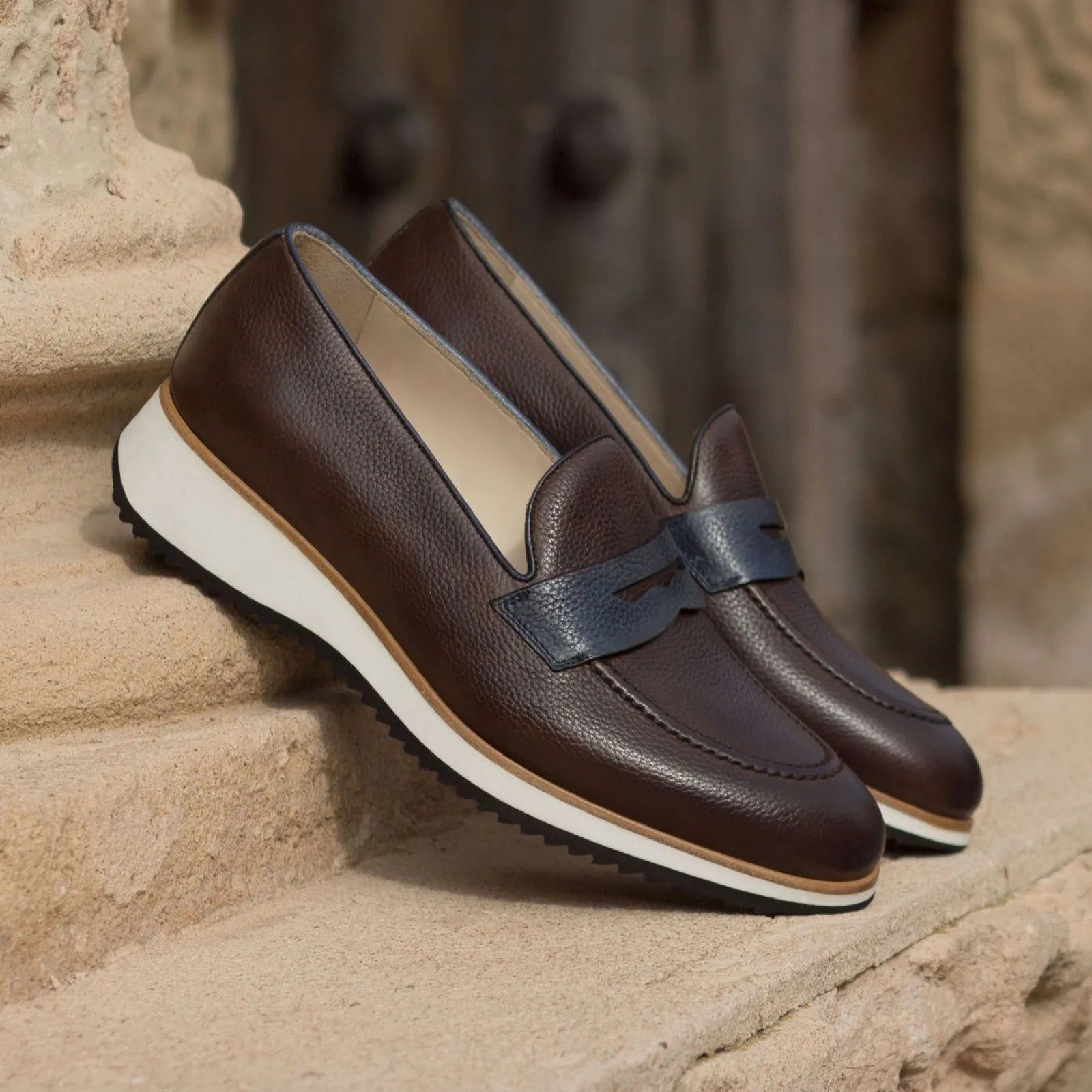 Timyo loafers: brown leather with white soles, luxury bespoke shoes for men