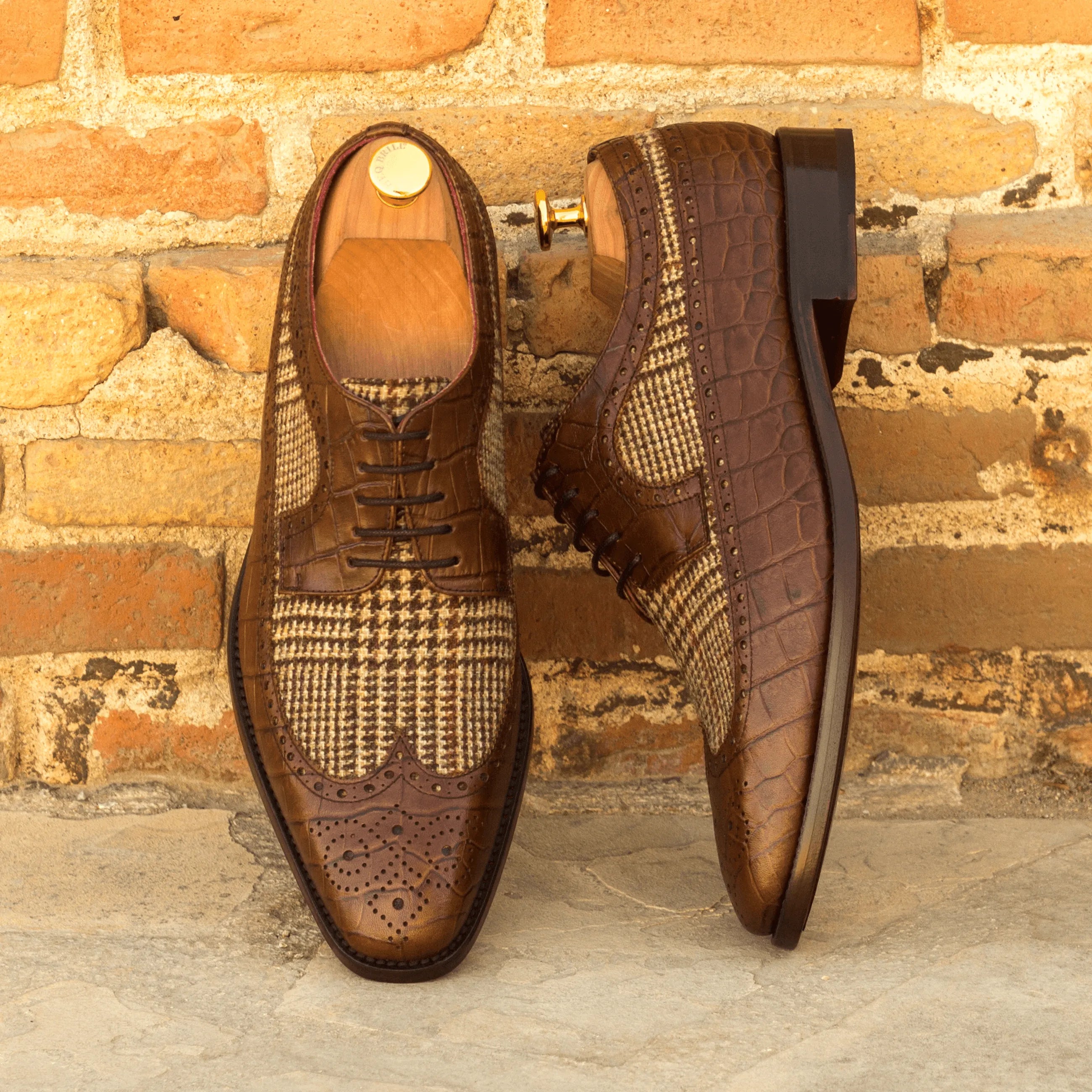 Brown leather and tweed Weekend Longwing Blucher II dress shoes